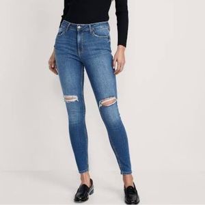 Old Navy Rockstar Super Skinny Ankle Jeans